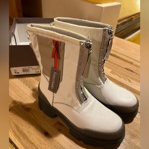 Franco Sarto Women’s Galaxy Winter Snow Boot Sz 6 White Water Resistant